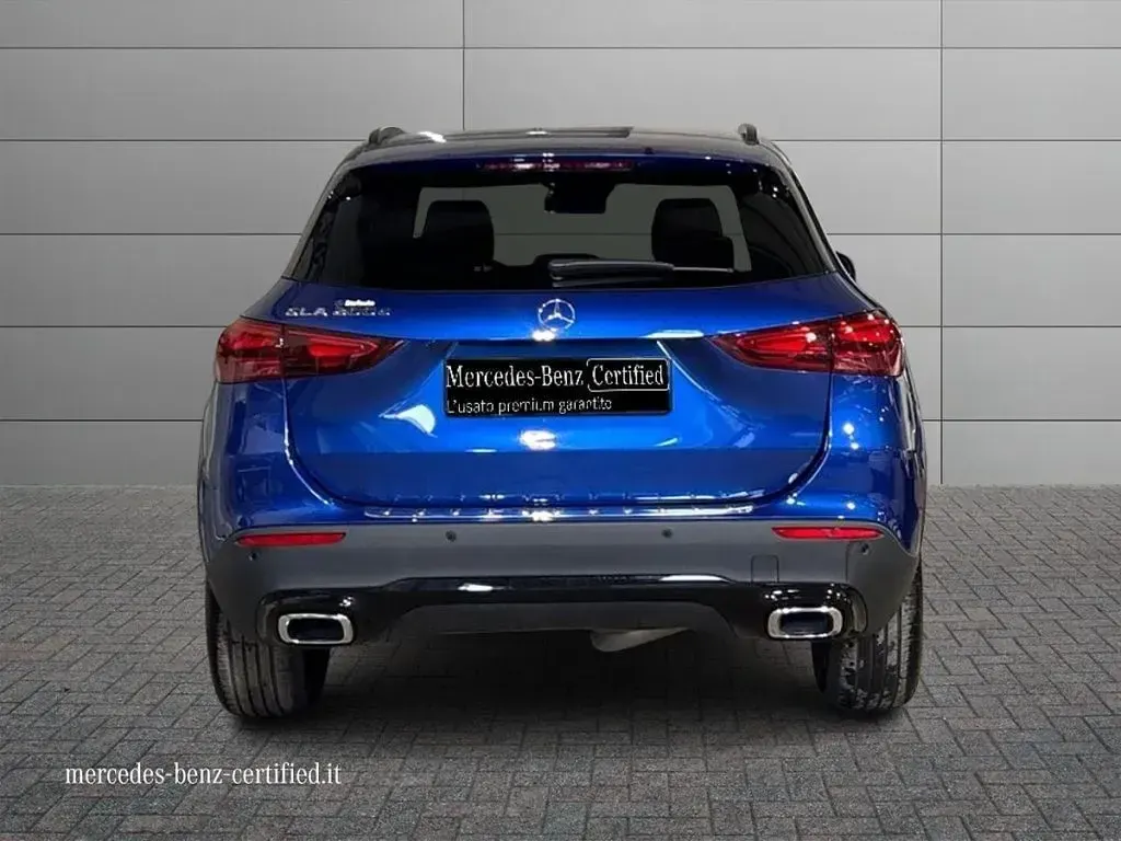 Usata Mercedes GLA200 Advanced Plus 150 CV (110 kW) 2025 Blu spettrale SUV