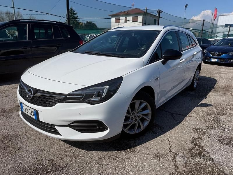 Usata Opel Astra S 122 CV (89 kW) 2022 Bianco Station wagon