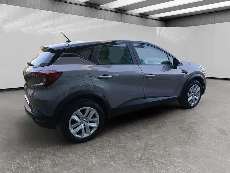 Usata Renault Captur Equilibre 100 CV (73 kW) 2023 Grigio SUV