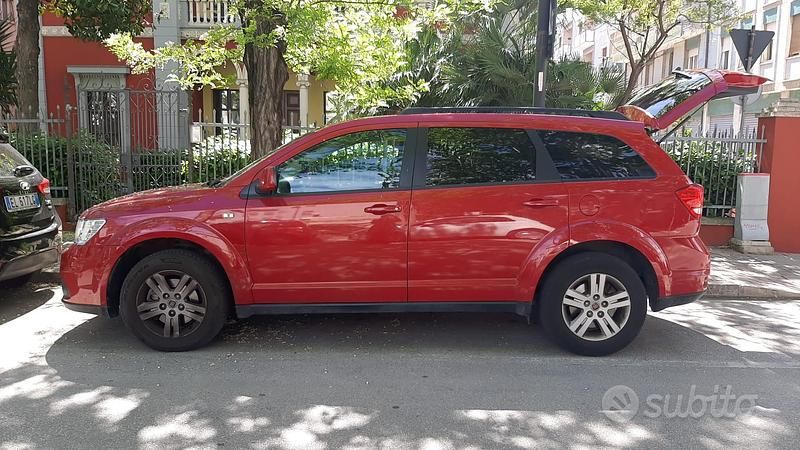 Usata Fiat Freemont Lounge 170 CV (125 kW) 2014 Rosso SUV