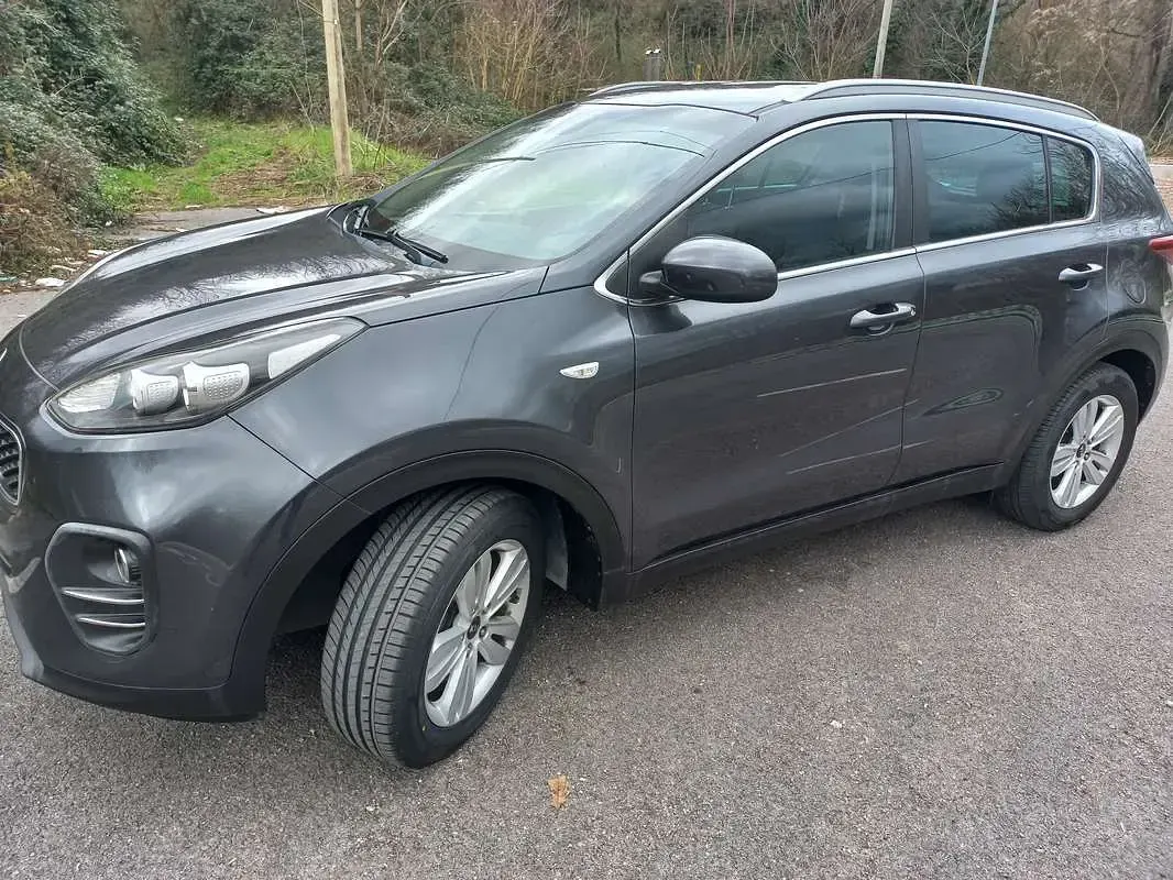 Usata Kia Sportage 116 CV (85 kW) 2018 Grigio SUV
