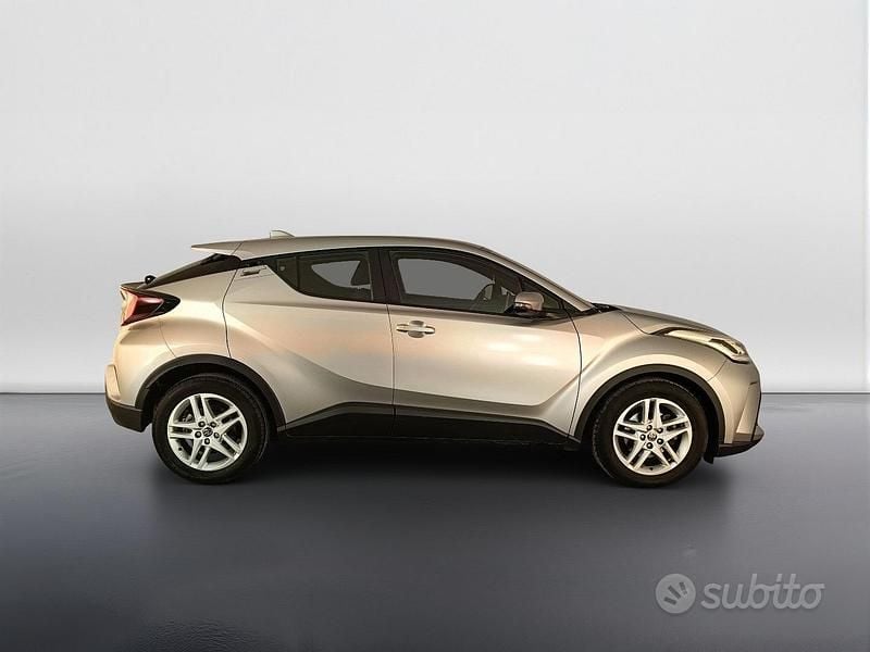 Usata Toyota C-HR Business Edition 98 CV (72 kW) 2022 Grigio SUV