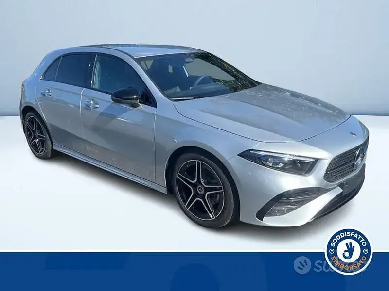 Gebraucht Mercedes A180 AMG 115 PS (84 kW) 2025 Grau Limousine