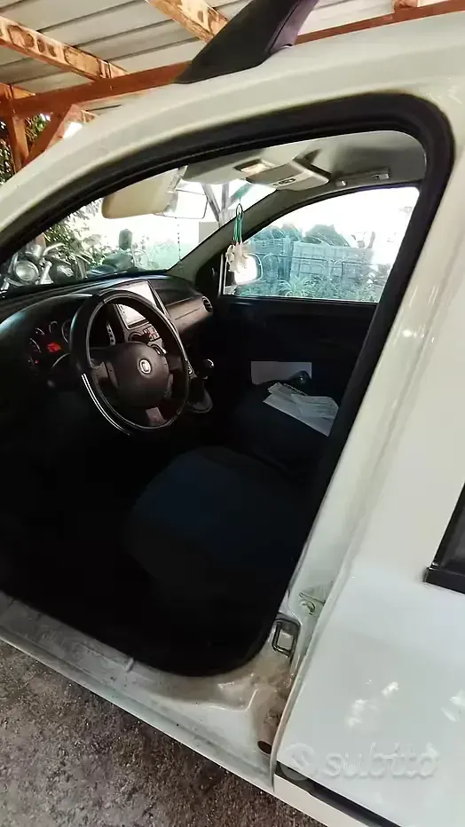 Usata Fiat Panda 69 CV (50 kW) 2010 Bianco Utilitaria