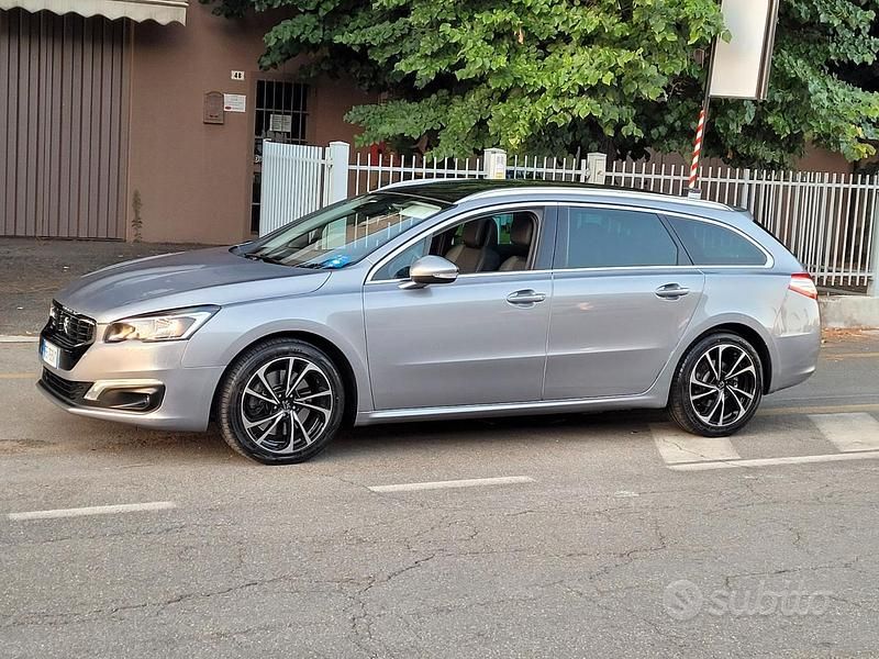 Usata 2016 Peugeot 508 SW Station wagon | 14.200 € - Immagine 1/4