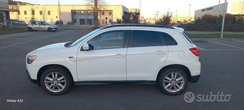 Usata Mitsubishi ASX Intense 150 CV (110 kW) 2011 Bianco SUV