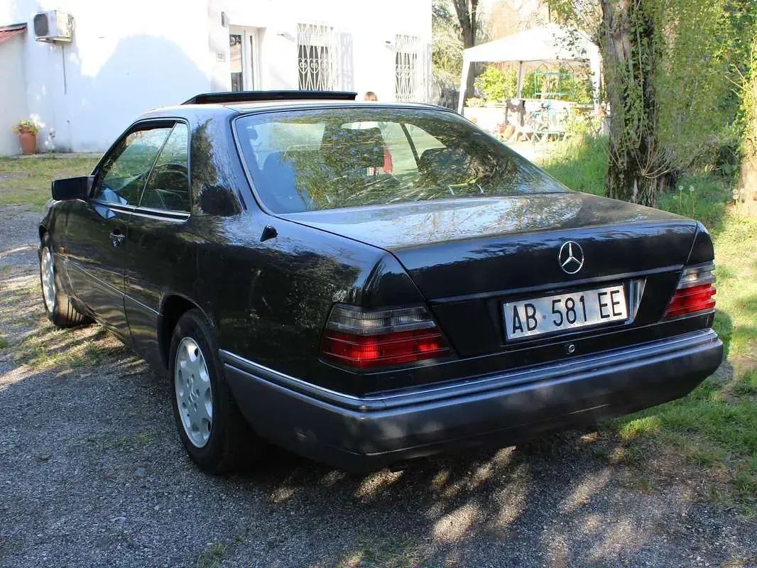 Usata Mercedes 200 118 CV (86 kW) 1991 Coupé