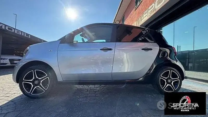 Usata Smart ForFour Passion 90 CV (66 kW) 2015 Grigio Utilitaria
