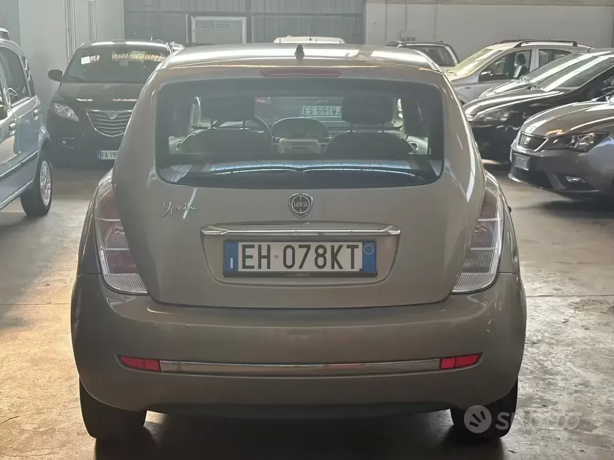 Usata Lancia Ypsilon Platinum 69 CV (50 kW) 2011 Other Utilitaria
