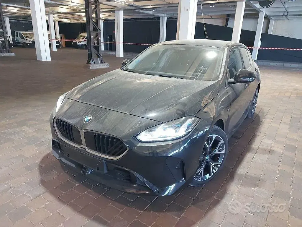 Occasion BMW 120 M Sport 163 ch (119 kW) 2025 Noir Citadine