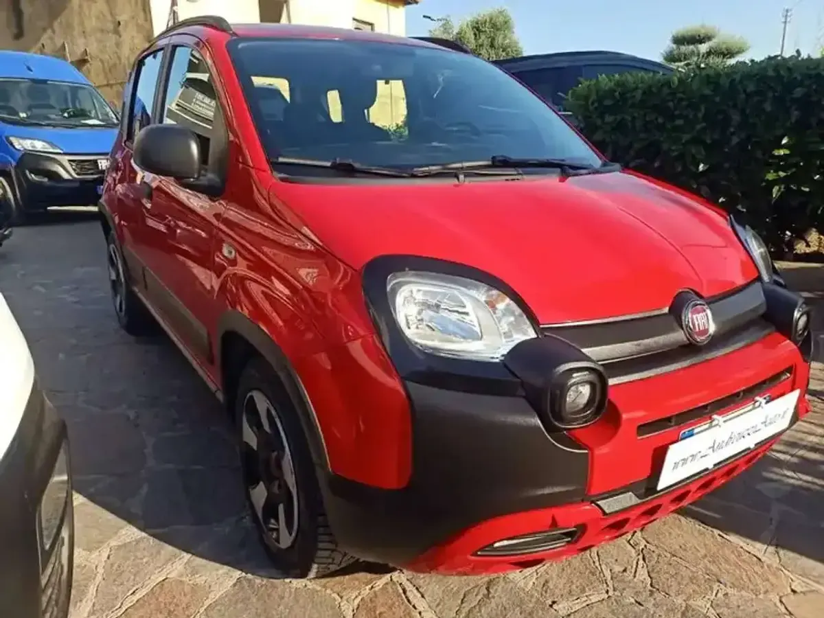 Usata Fiat Panda Cross Cross 69 CV (50 kW) 2020 Rosso Utilitaria