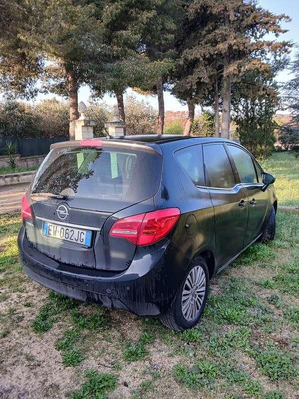 Usata Opel Meriva Enjoy 90 CV (66 kW) 2014 Monovolume