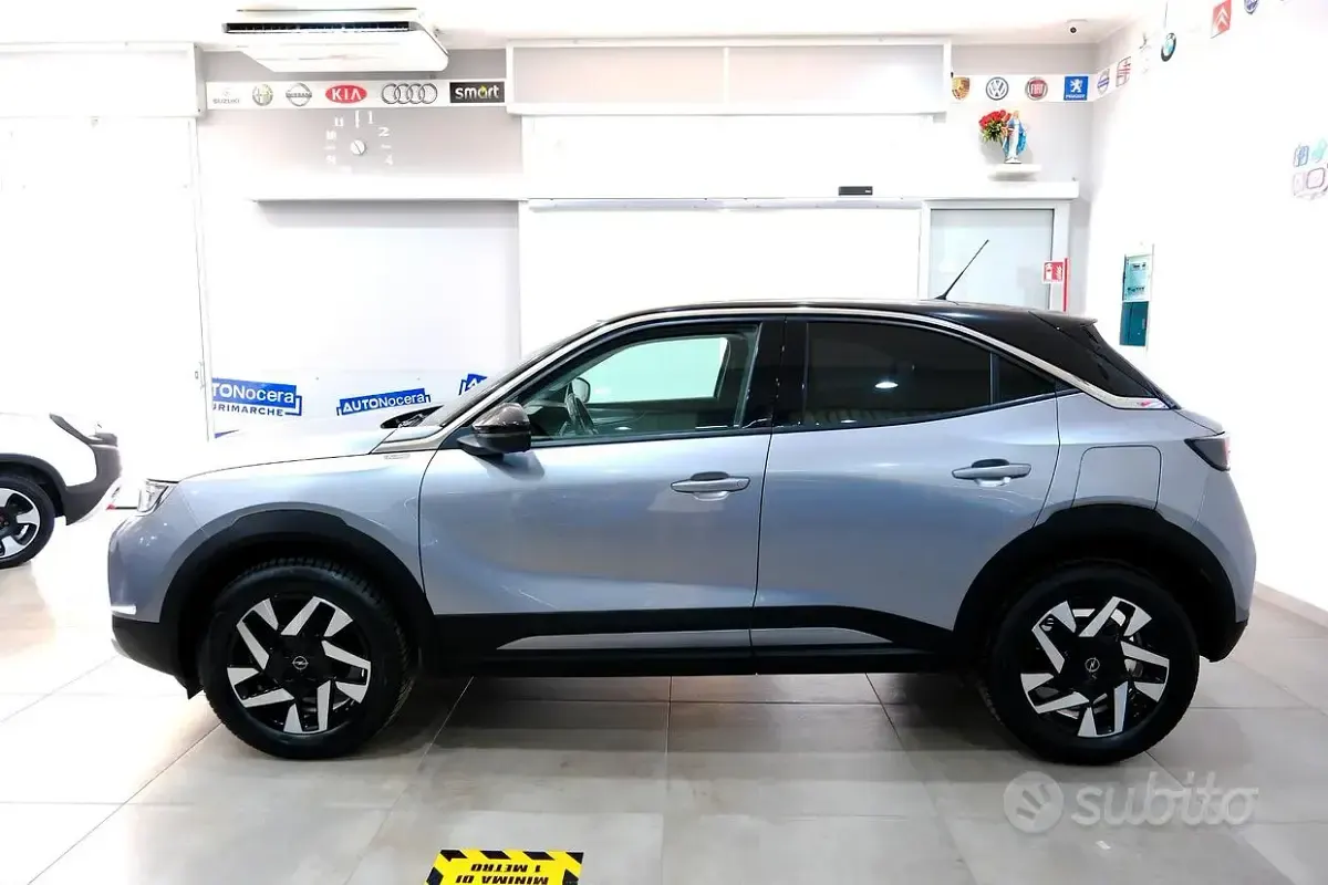 Usata Opel Mokka Elegance 136 CV (100 kW) 2024 Grigio SUV
