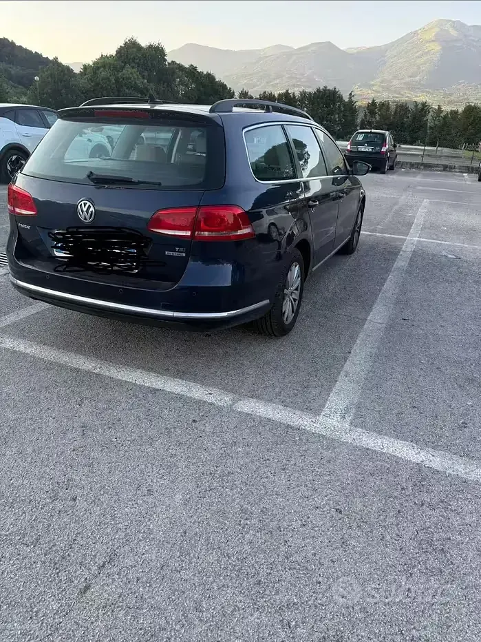 Usata VW Passat 150 CV (110 kW) 2014 Bluazzurro Station wagon