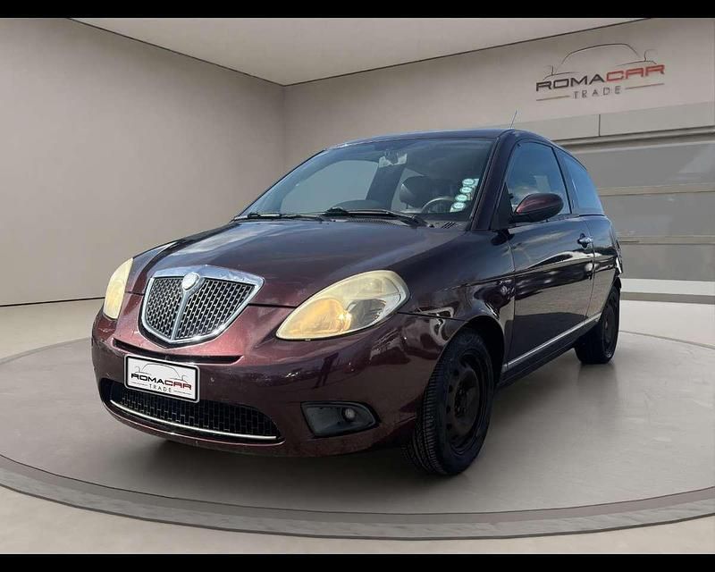 Usata Lancia Ypsilon 60 CV (44 kW) 2008 Bronzo Utilitaria