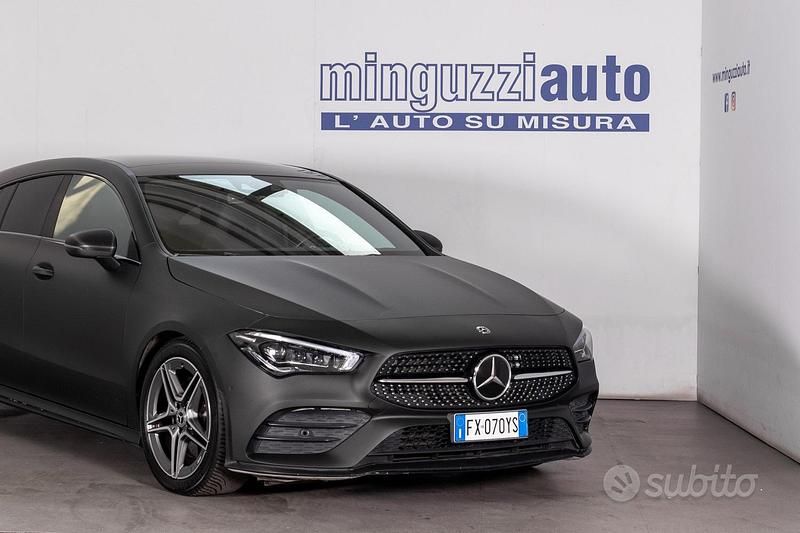 Usata Mercedes CLA200 Premium 150 CV (110 kW) 2019 Nero Station wagon