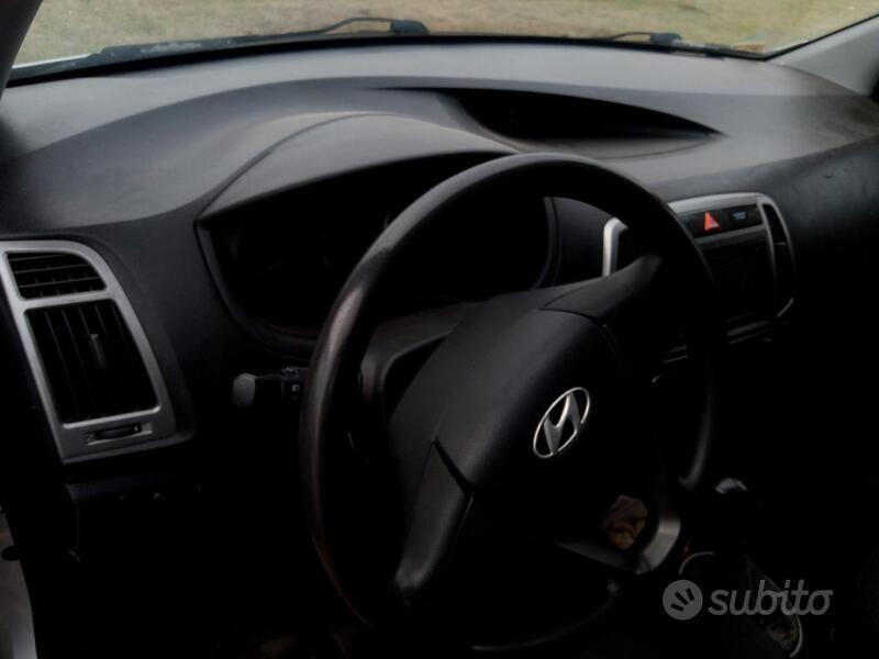 Usato 2013 Hyundai i20 1.1 Diesel 75 CV (2.000 €)