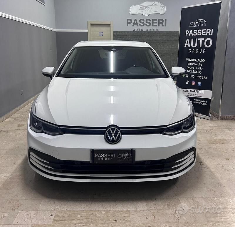Usata VW Golf VII R-line 150 CV (110 kW) 2020 Bianco Berlina
