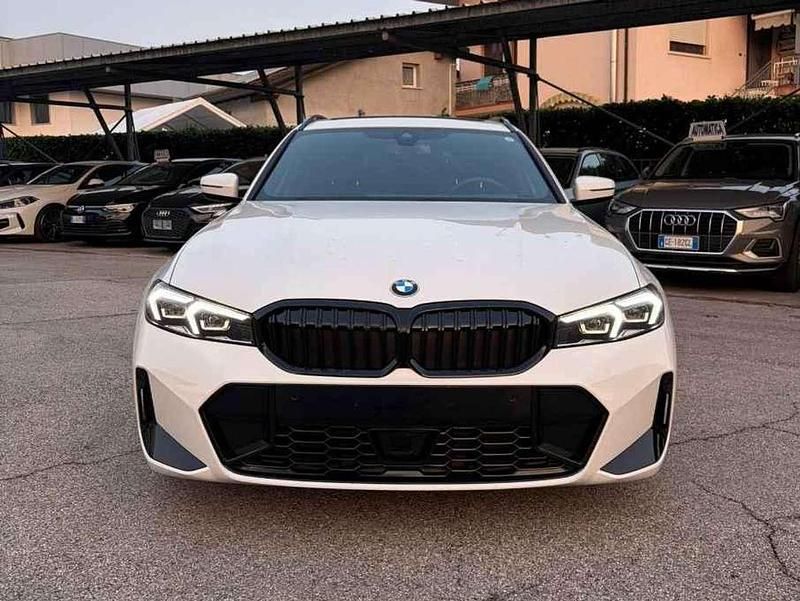 Usata BMW 318 M Sport 150 CV (110 kW) 2024 Bianco alpino Station wagon