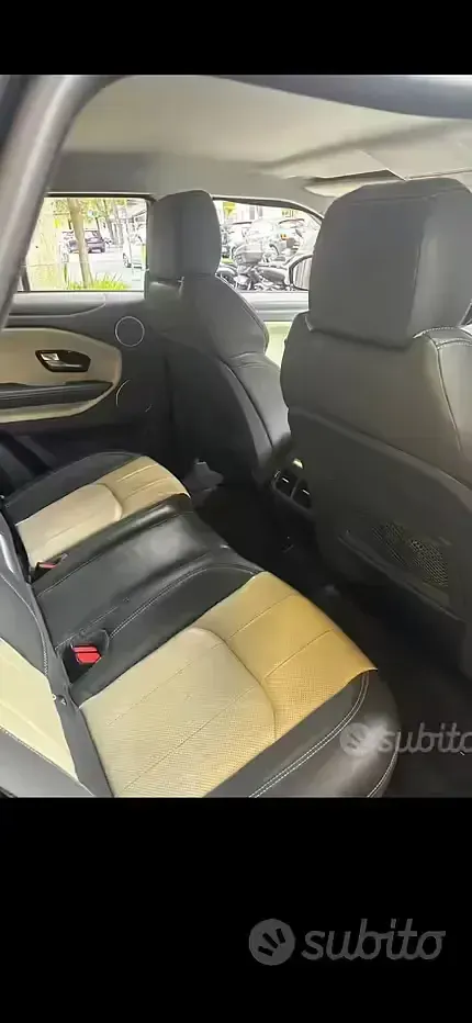 Usata Land Rover Range Rover evoque 126 CV (92 kW) 2016 Bluazzurro SUV