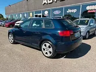 Usata Audi A3 Ambiente 140 CV (102 kW) 2005 Bluazzurro Utilitaria