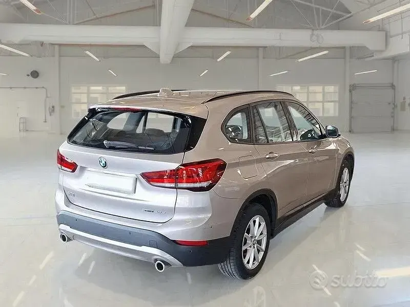 Usata BMW X1 Advantage 190 CV (139 kW) 2021 Grigio SUV