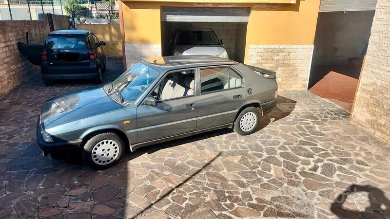 Usata Alfa Romeo 33 118 CV (86 kW) 1989 Berlina