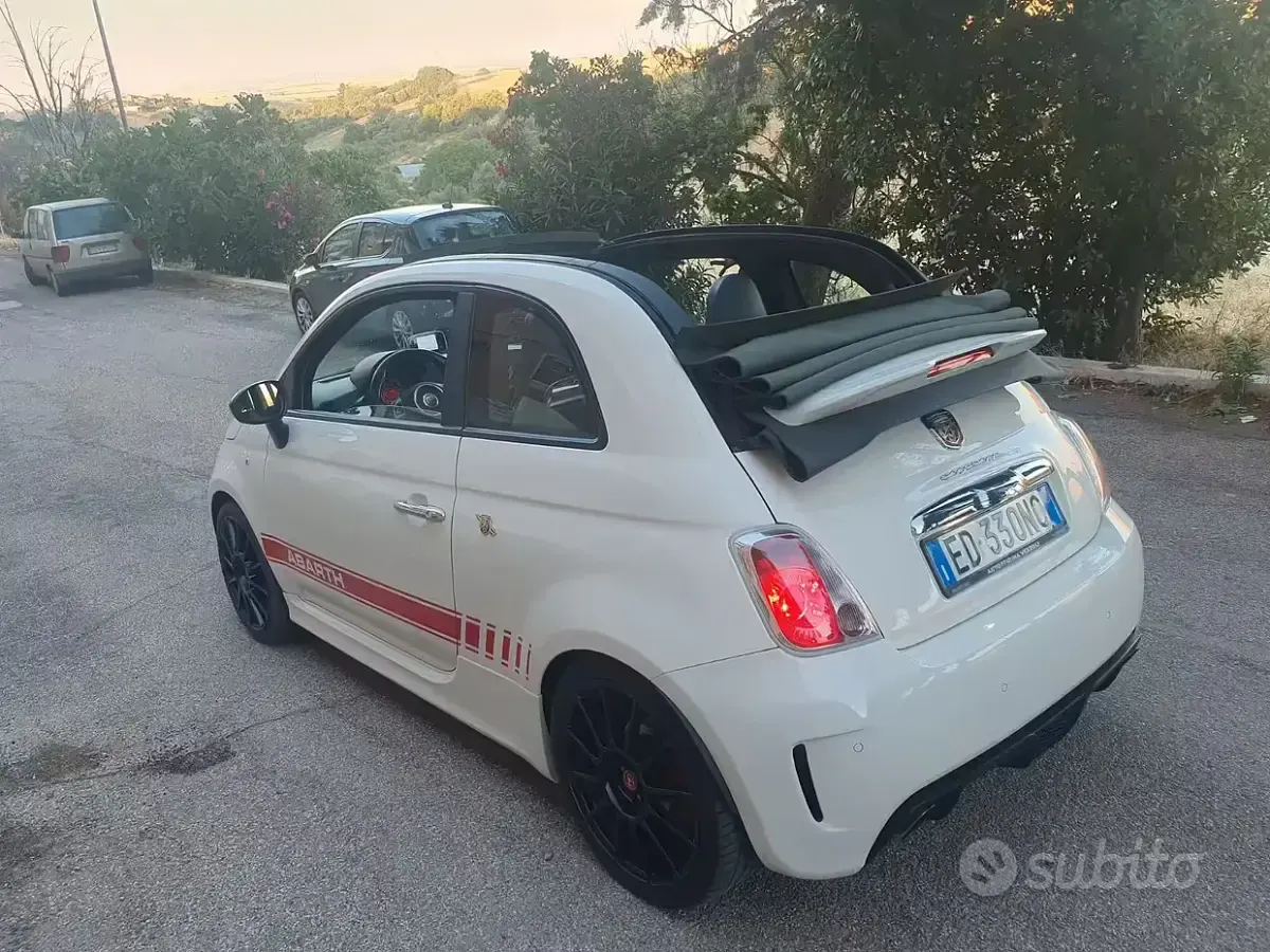 Usata Abarth 500C 140 CV (102 kW) 2010 Bianco Cabrio