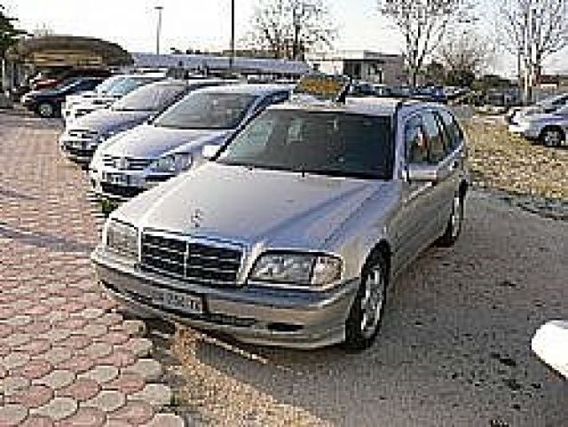 Usata Mercedes C250 150 CV (110 kW) 1998 Argento Station wagon