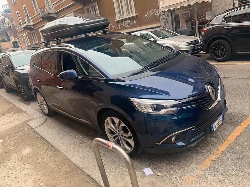 Blu Usata 2018 Renault Grand Scénic Monovolume | 15.000 € - Immagine 1/4