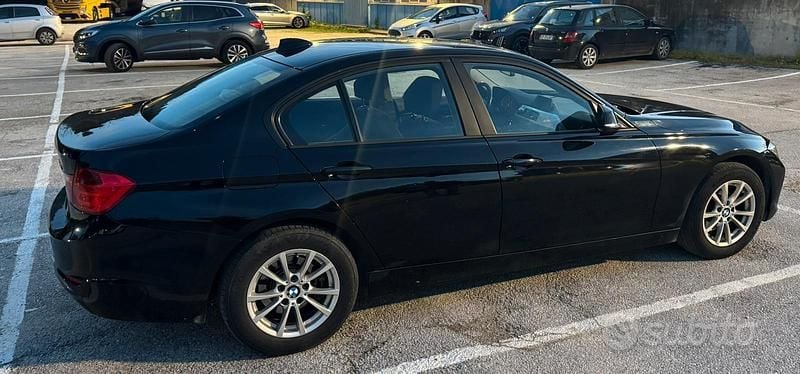 Usata BMW 316 116 CV (85 kW) 2013 Nero Berlina