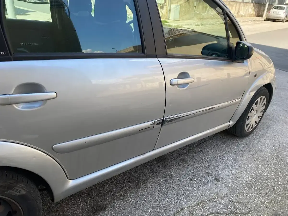 Usata Citroën C3 68 CV (50 kW) 2004 Grigio