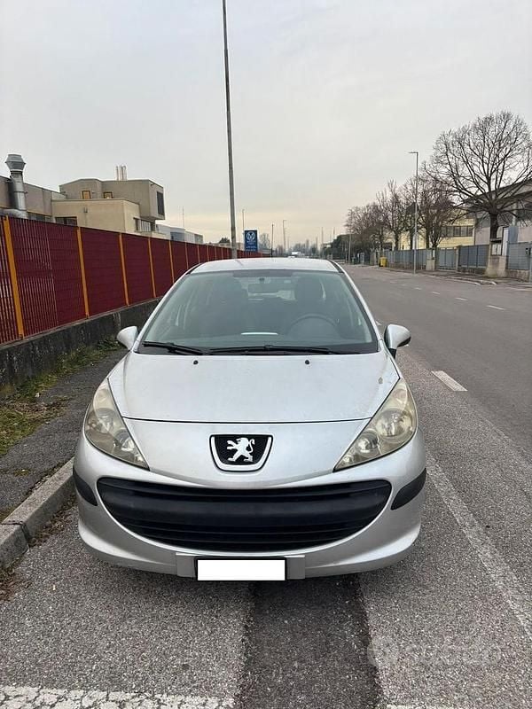 Usata Peugeot 207 2009 Grigio Utilitaria