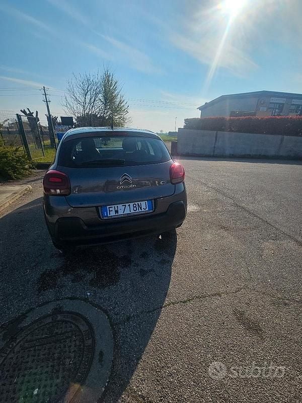Usata Citroën C3 102 CV (75 kW) 2019 Grigio Utilitaria