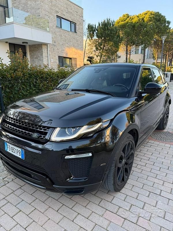 Usata Land Rover Range Rover evoque 2016 Nero SUV