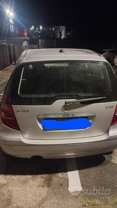 Usata Mercedes 180 2007 Grigio Berlina
