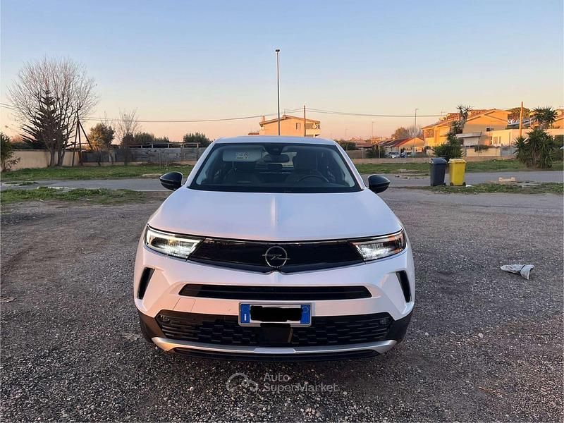 Usata Opel Mokka-e Elegance 56 kW (77 CV) 2022 Bianco SUV