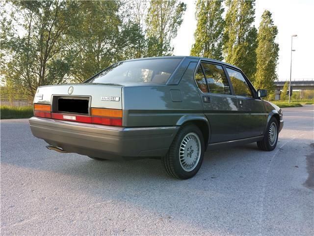Альфа ромео 90