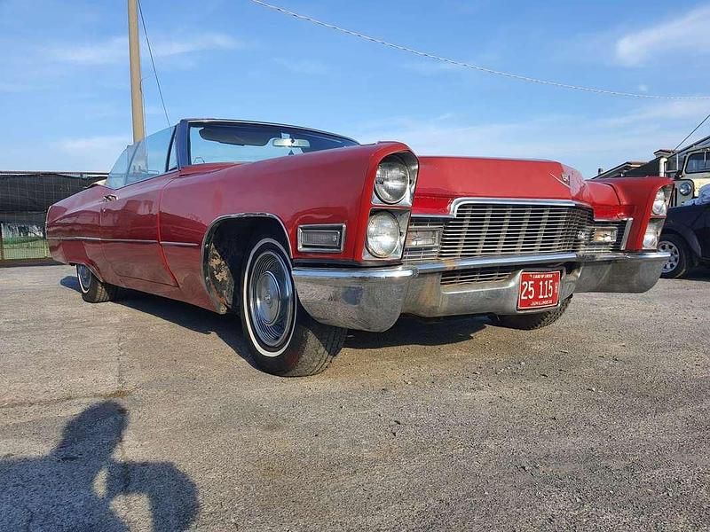 Usata Cadillac Deville 510 CV (375 kW) 1968 Berlina