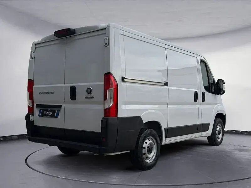 Usata Fiat Ducato 120 CV (88 kW) 2021 Bianco Furgone