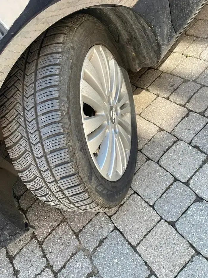 Usata Opel Corsa 69 CV (50 kW) 2011 Utilitaria