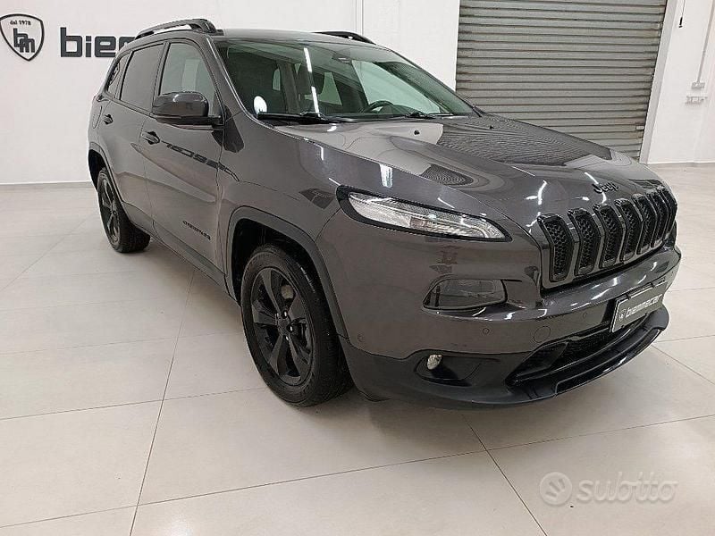 Usata Jeep Cherokee Night Eagle 185 CV (136 kW) 2018 Nero SUV