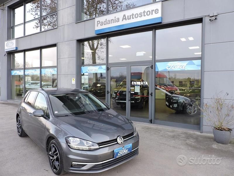 Usata VW Golf VII Trendline 150 CV (110 kW) 2017 Gray Berlina
