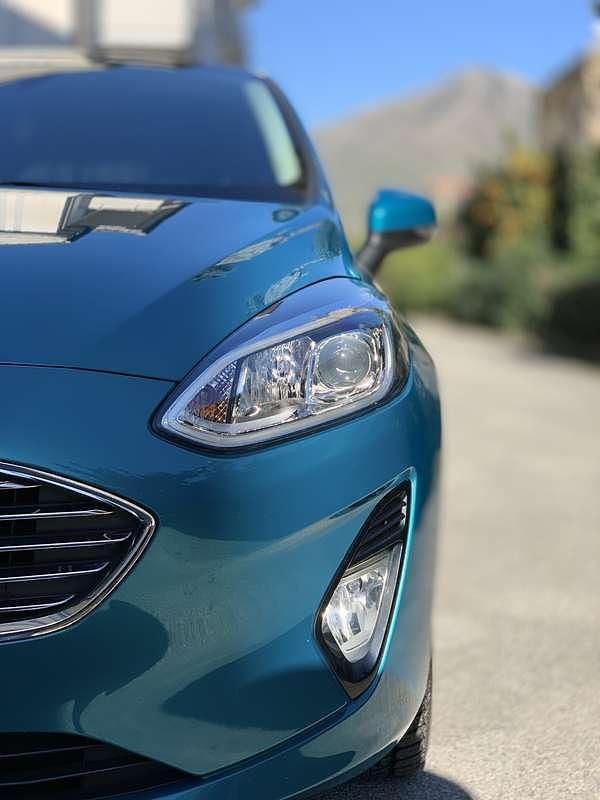 Usata Ford Fiesta Titanium 86 CV (63 kW) 2018 Verde Utilitaria