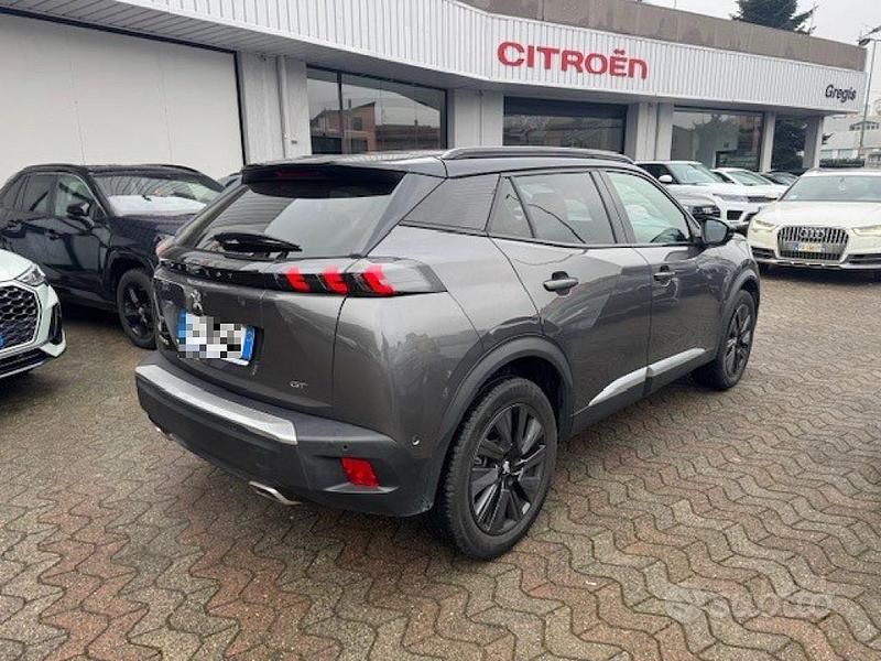 Usata Peugeot 2008 GT 155 CV (114 kW) 2020 Grigio SUV
