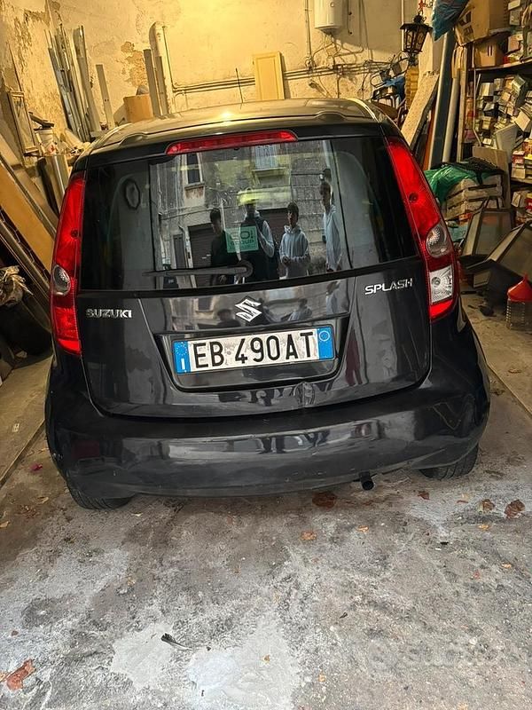 Usata Suzuki Splash 86 CV (63 kW) 2010 Nero Utilitaria