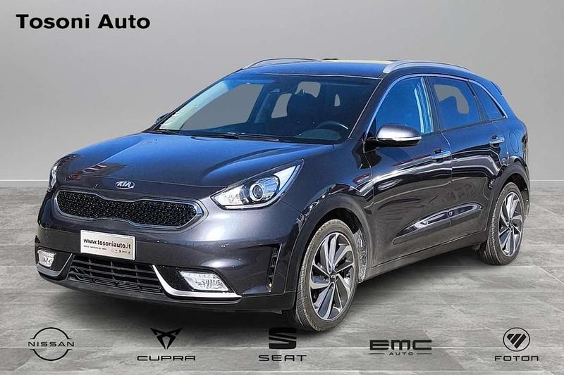 Dark metal grey Usata 2017 Kia Niro SUV | 13.700 € (Buon prezzo) - Immagine 1/4