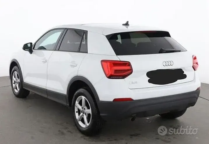 Usata Audi Q2 Admired 116 CV (85 kW) 2021 Bianco SUV