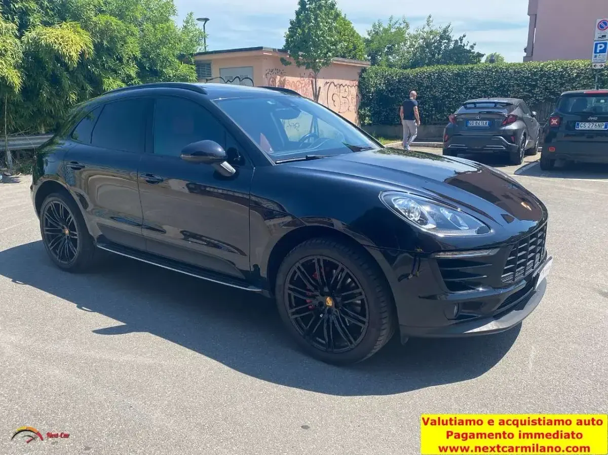 Usata Porsche Macan 250 CV (183 kW) 2018 Rosso SUV