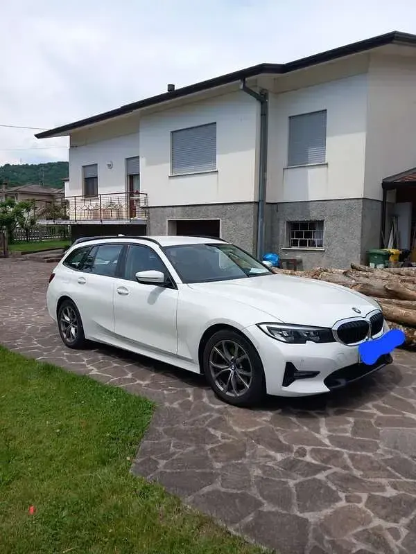 Usata BMW 320 Sport Line 190 CV (139 kW) 2020 Station wagon